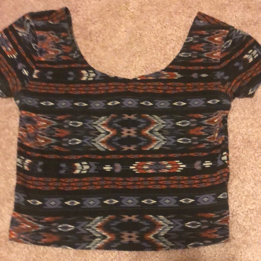 Crop top
